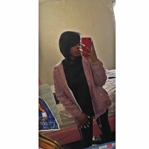 Meet your Posher, Markita